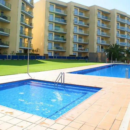 Precioso Piso Con Vista Al Canal Y Piscina En * Roses